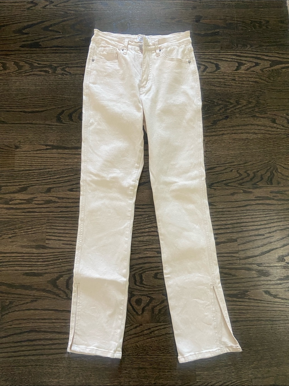 Mud Pie White Skinny Jeans with Ankle Slits